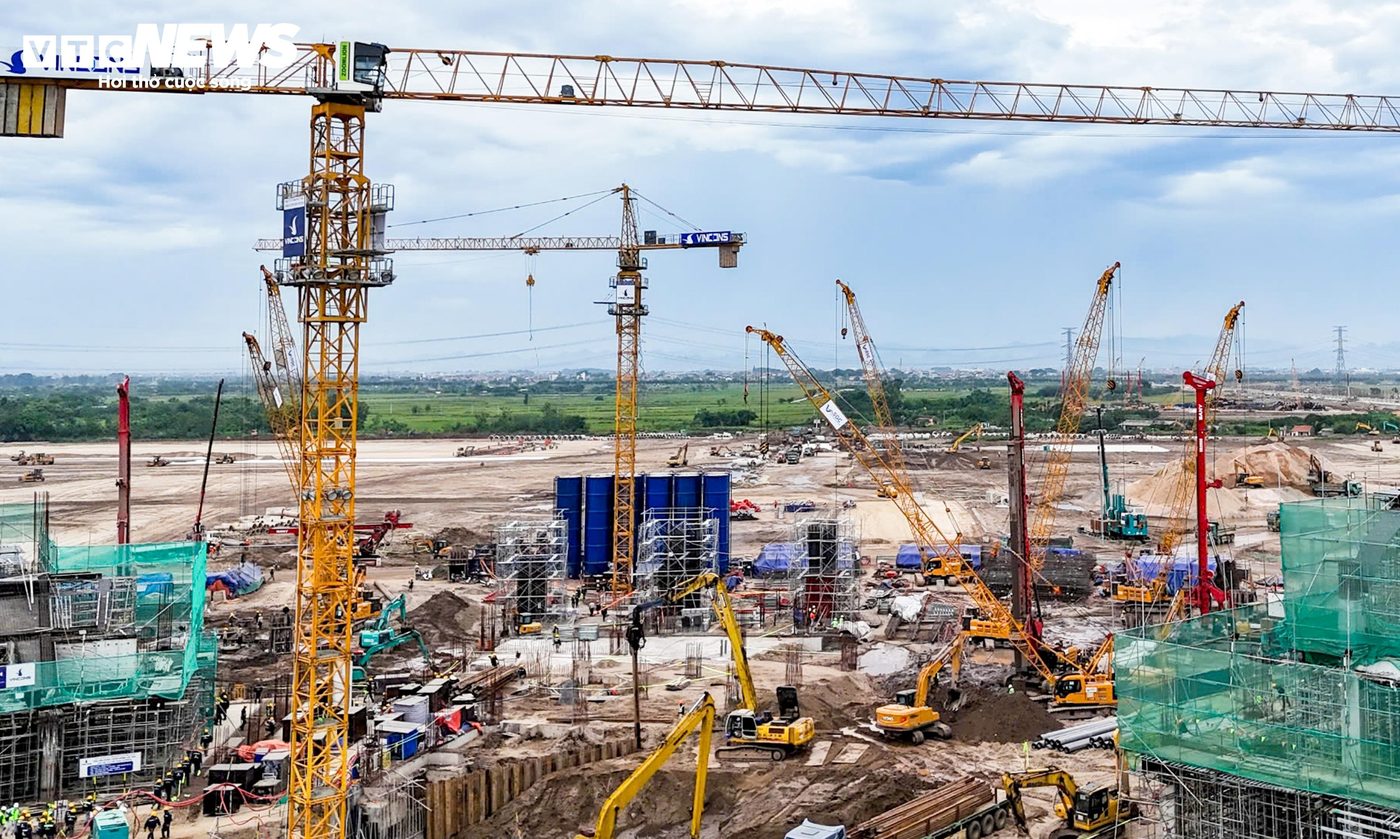 Bản đồ vị trí sân vận động và các trục giao thông chính
